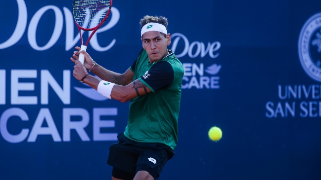 Chilenos sufrieron leves caídas en el ranking de la ATP