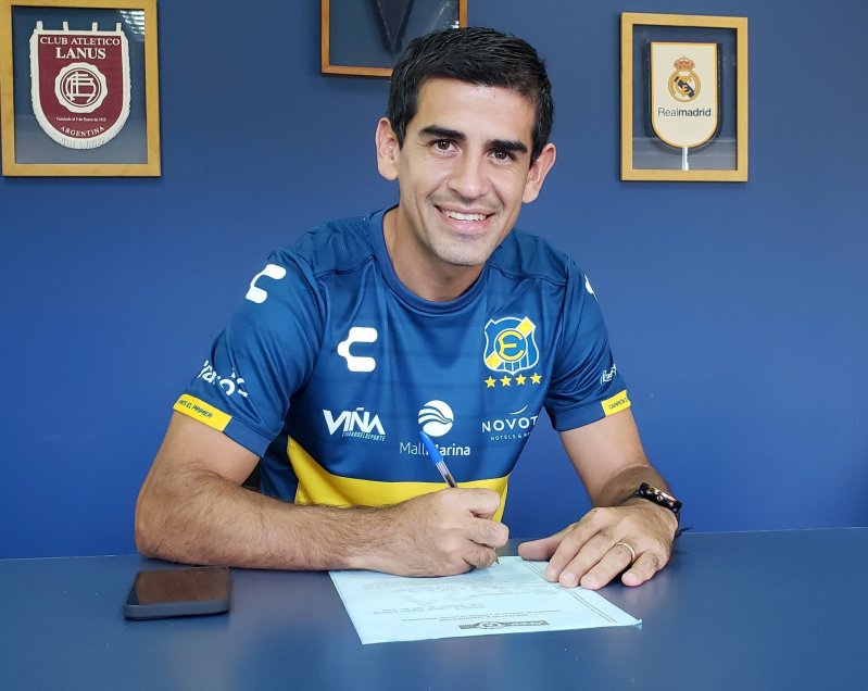 Julio Barroso firmó por dos temporadas con Everton de Viña del Mar