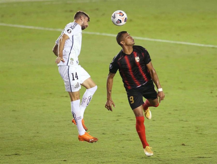 El exigido triunfo de Santos de Ariel Holan ante Deportivo Lara en Copa Libertadores