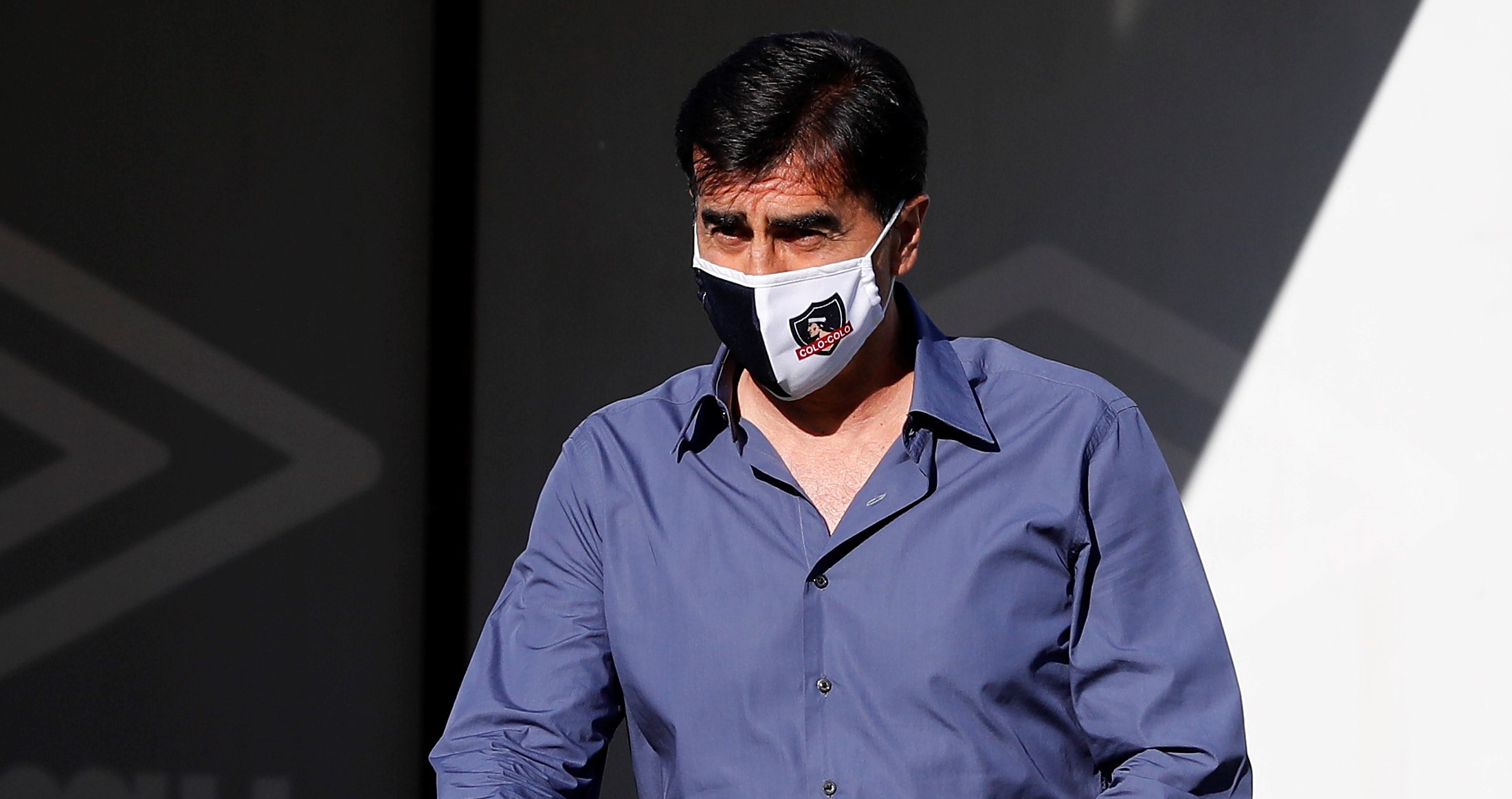 Gustavo Quinteros: Con la llegada de un defensor y un delantero deberíamos cerrar el plantel