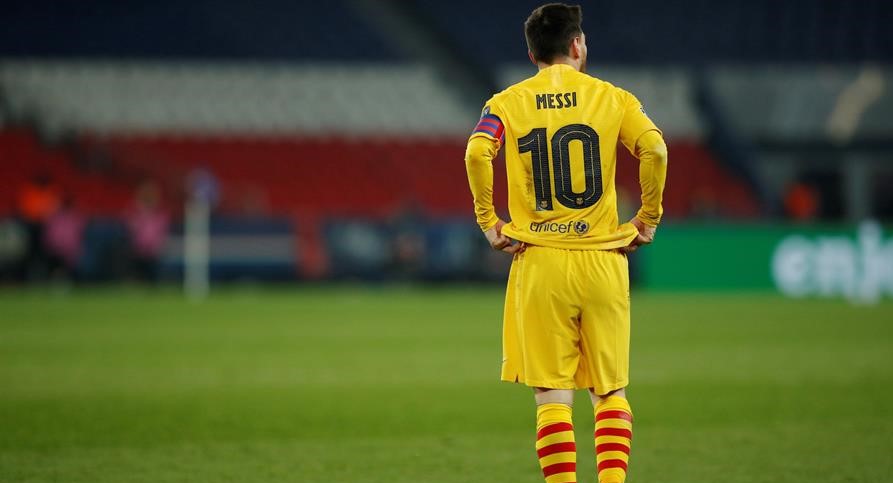 Héroe y villano: Messi anotó un golazo y falló un penal en el empate que sentenció a Barcelona ante PSG