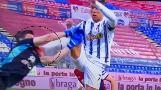 Hinchas de Cagliari terminaron enfurecidos por no expulsión de Cristiano pese a brutal patada