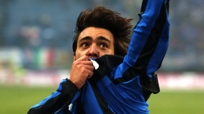 Alvaro Recoba: Si a Alexis Sánchez lo pones de lateral derecho te rendirá, es un jugador de élite