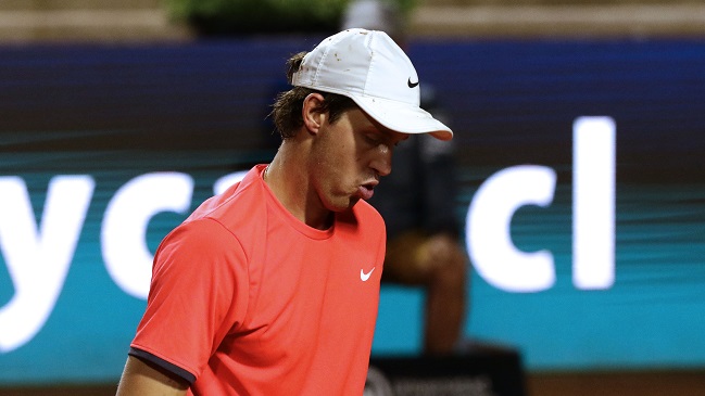 Nicolás Jarry perdió ante Juan Pablo Varillas y se despidió del Challenger de Santiago