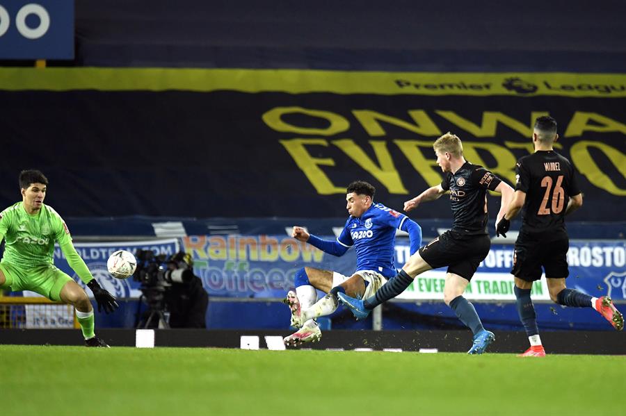 FA Cup: Gundogan y De Bruyne anotaron golazos en triunfo de Manchester City sobre Everton
