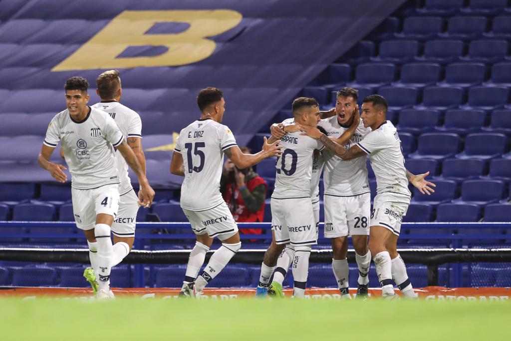 Talleres sorprendió y con gol de último minuto venció a Boca Juniors en La Bombonera