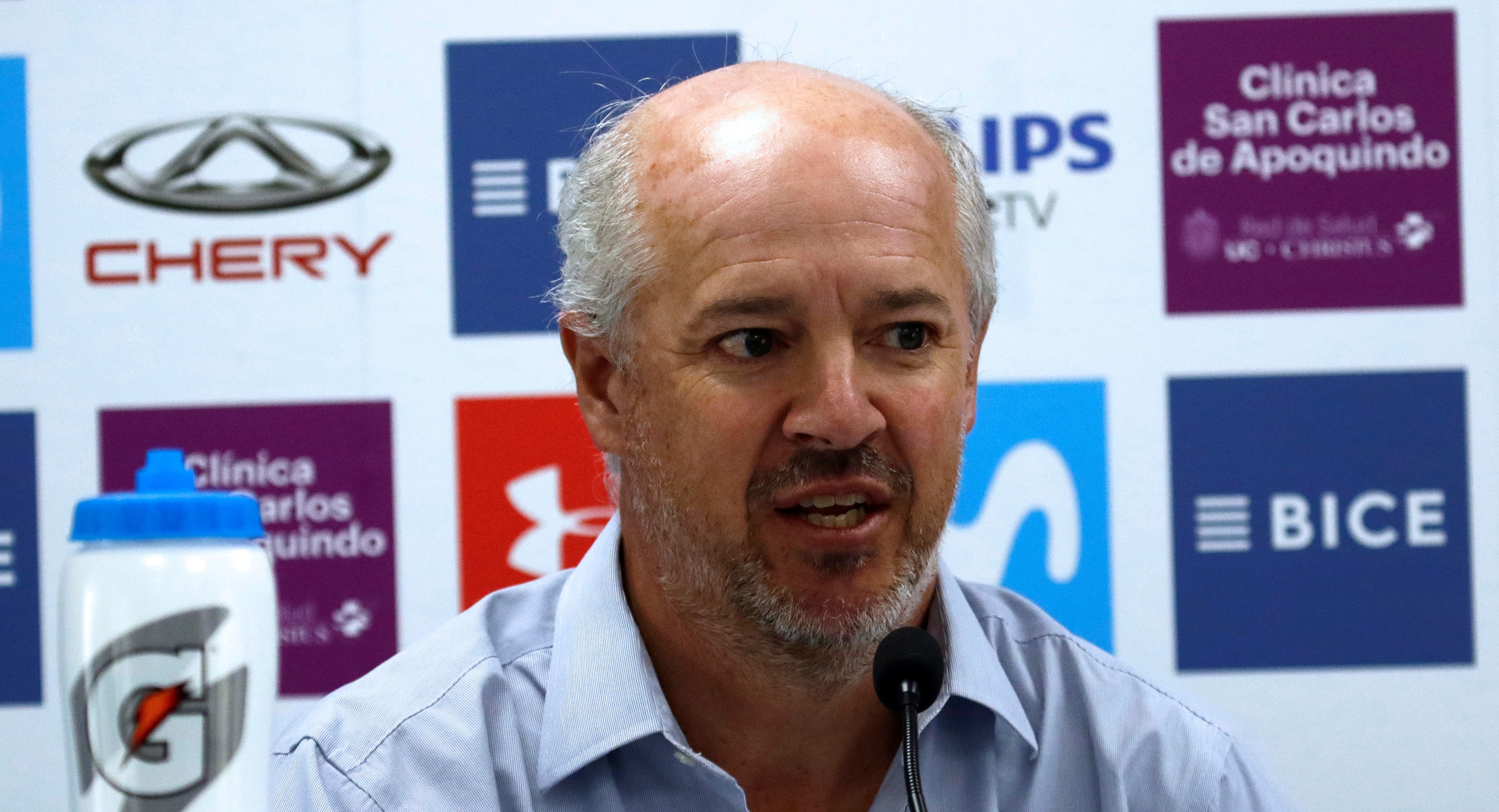 Juan Tagle: Leandro Díaz no está considerado como fichaje para este año