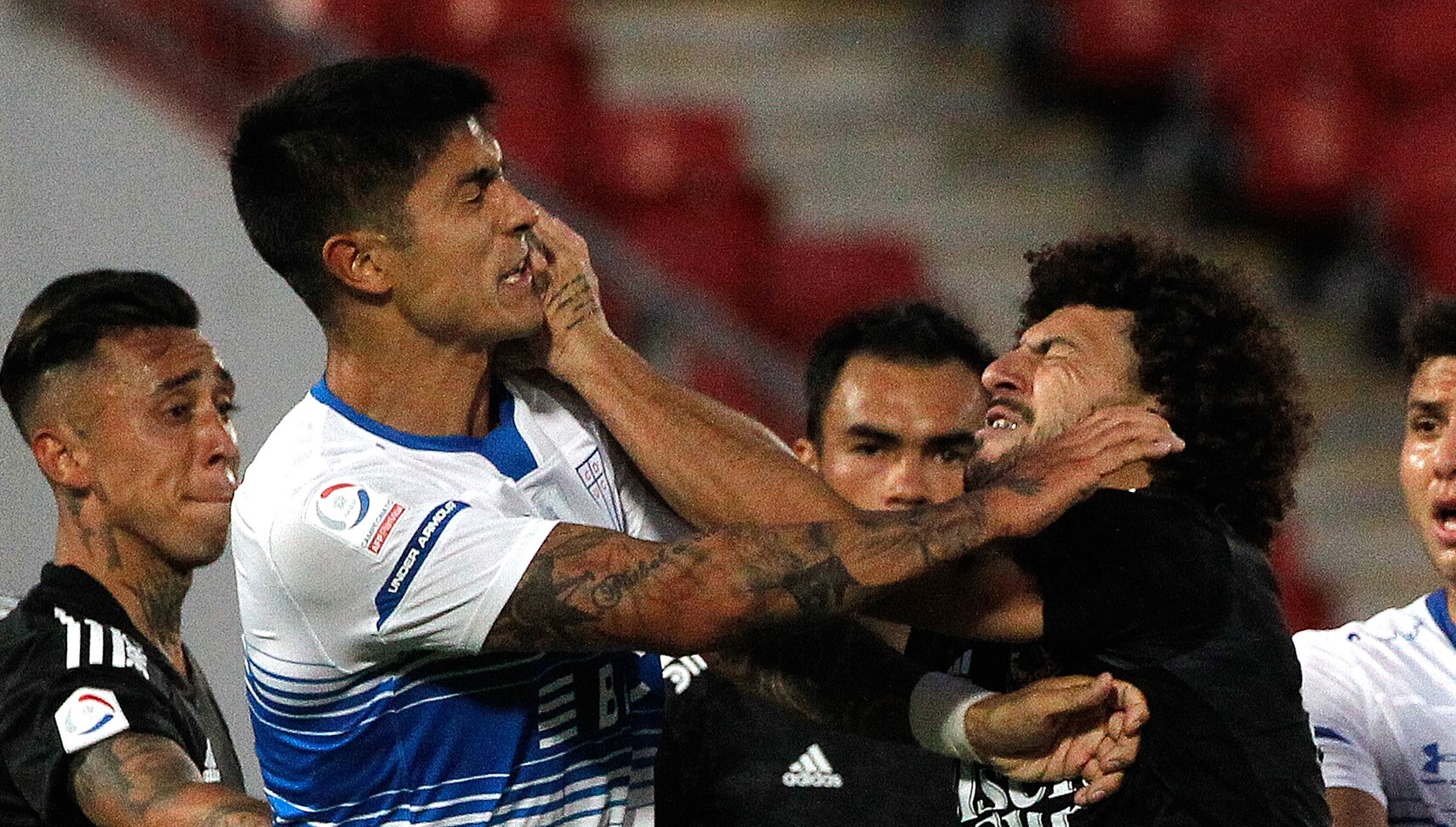 Roberto Tobar detalló la “conducta violenta” de Falcón en informe arbitral de la Supercopa