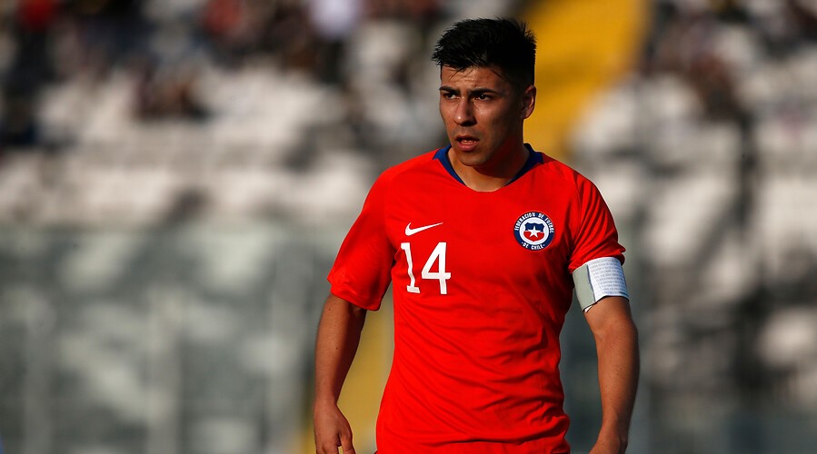 Tomás Alarcón: Este llamado a la Roja me encuentra en muy buen momento futbolístico