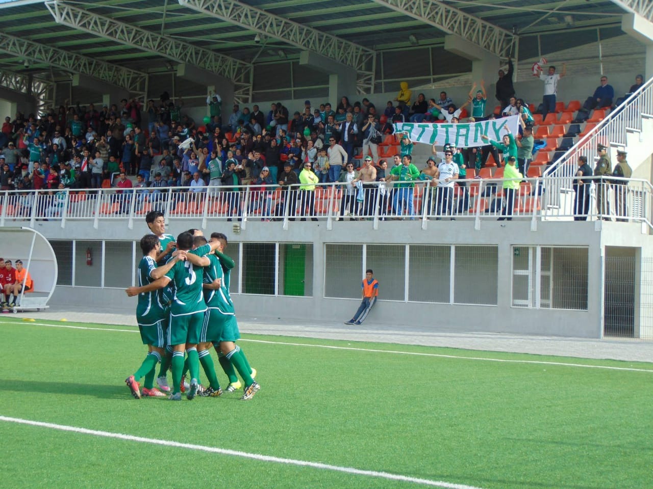 Ex jugadores e hinchas iniciaron campaña para revivir el club Deportes Ovalle