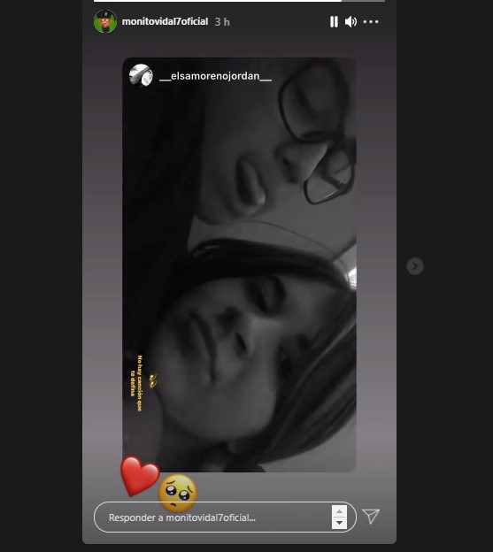 Un romántico Monito Vidal presentó a su polola en redes sociales