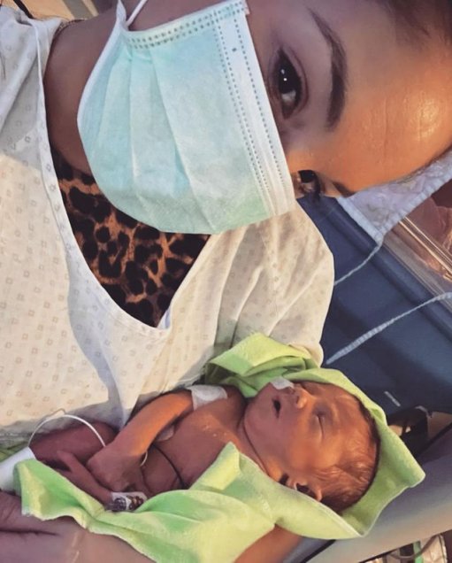 Maximiliano Falcón por fin pudo sostener en sus brazos a su pequeño hijo Domingo