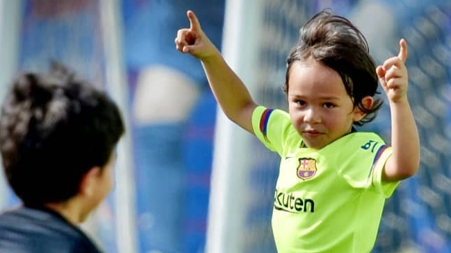 Familias denunciaron estafa de una escuela de fútbol de FC Barcelona