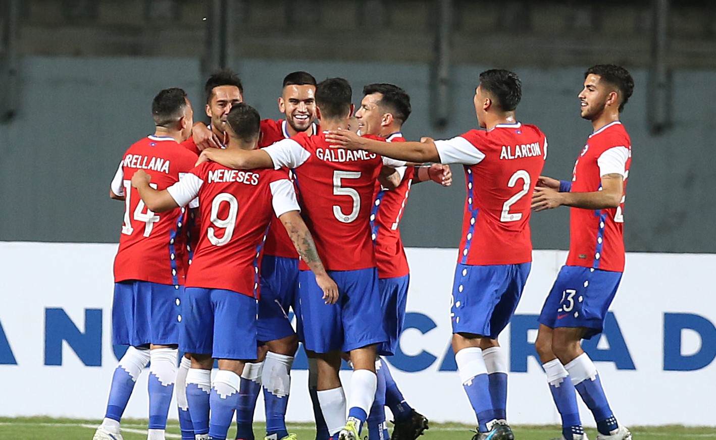 La era de Martín Lasarte en La Roja arrancó con una victoria ante Bolivia en Rancagua