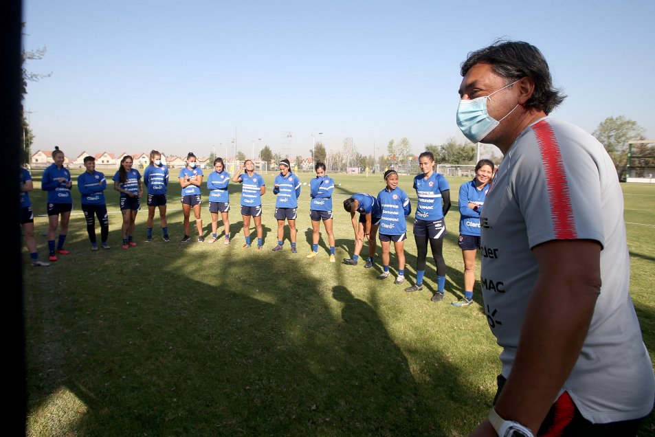 Con miras a Tokio: La selección femenina entrenó de cara al repechaje olímpico