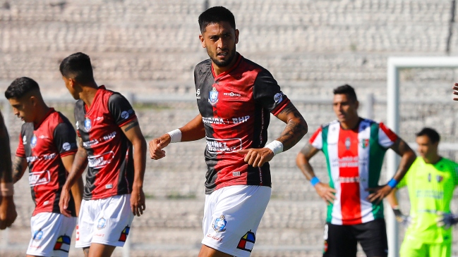 Clubes reaccionaron divididos en torno a vacunación de Antofagasta