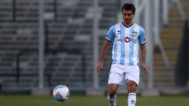 Diego Rosende anunció su retiro de fútbol a los 35 años