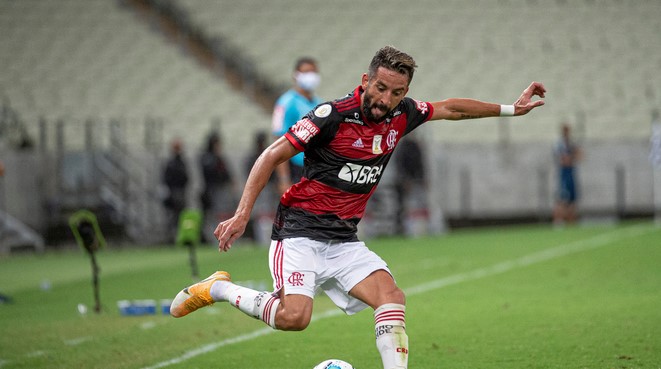 Flamengo de Mauricio Isla sumó nuevo triunfo y sigue líder en el Campeonato Carioca