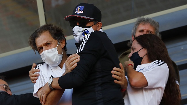 La fórmula que proponen los hinchas de Colo Colo para comprar acciones de Aníbal Mosa