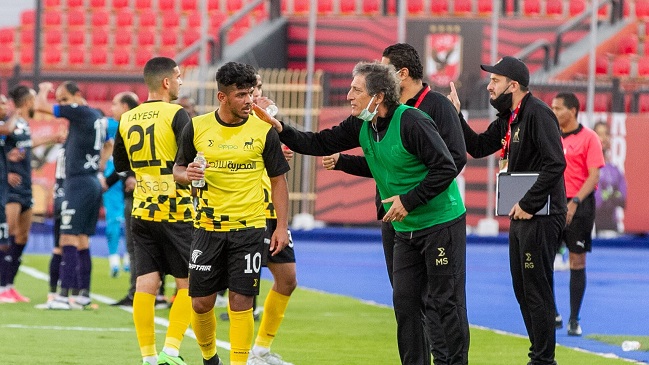 Wadi Degla de Mario Salas sumó un pálido empate en la liga de Egipto