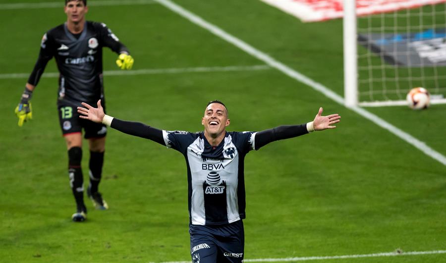 Rogelio Funes Mori alcanzó a Humberto Suazo como el máximo goleador histórico de Monterrey