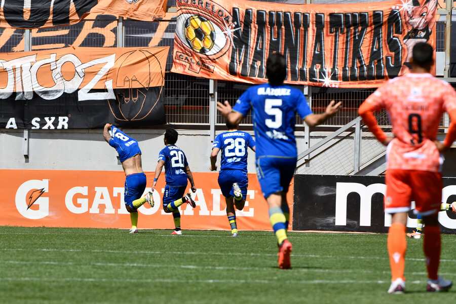 Mal arranque loíno: Cobreloa se inclinó ante Barnechea en su debut en el Campeonato de Ascenso