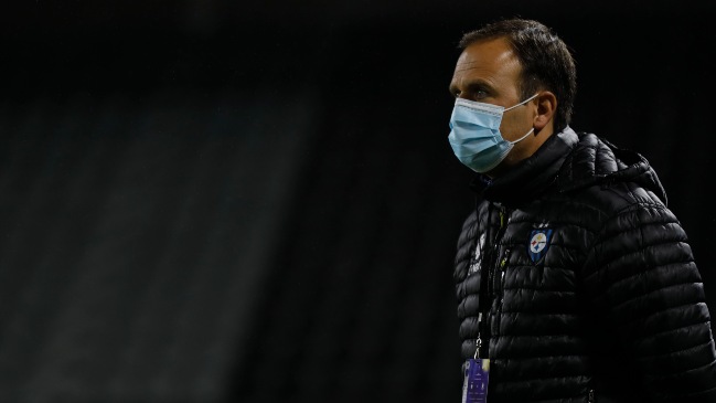 DT de Huachipato: Queremos llegar hasta la última fecha de la fase grupal con opciones de pasar