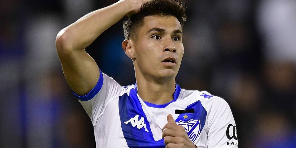 Pablo Galdames falló su penal en eliminación de Vélez Sarsfield en la Copa Argentina