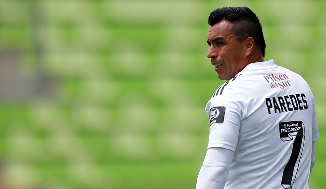 Esteban Paredes: Nunca imaginé salir así de Colo Colo, me siento traicionado por Mosa
