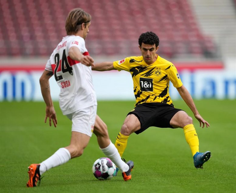 Borussia Dortmund celebró a costa de Stuttgart con dos goles en cinco minutos