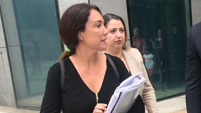 Ex esposa de Sergio Jadue presentó recurso de protección por serie “El Presidente”