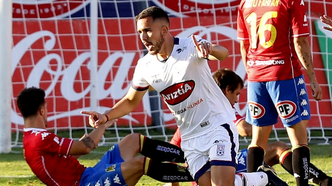 Deportes Melipilla venció con claridad a Unión Española y logró su primer triunfo en el torneo