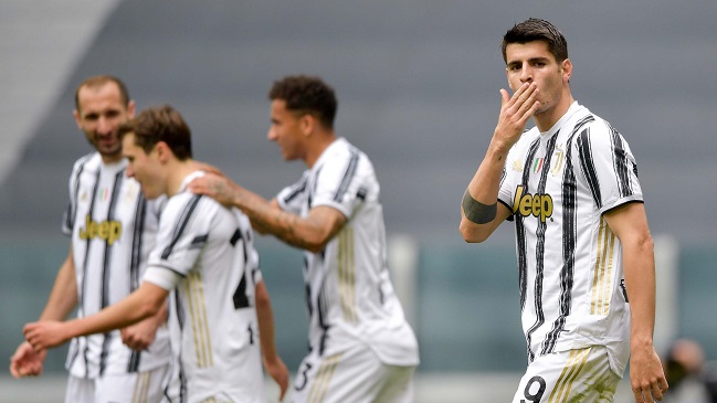 Juventus logró sólida victoria ante Genoa y se mantuvo en zona de Champions