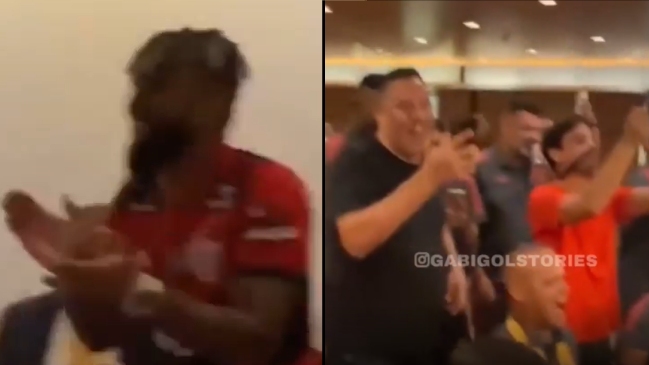 El controvertido festejo del Flamengo de Mauricio Isla: Aglomerados y troleando a Palmeiras