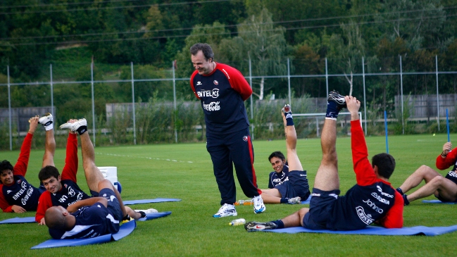 Ex fotógrafo de la Roja: Alexis hacía reír a Marcelo Bielsa a carcajadas, le celebraba todo