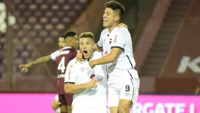 Newell’s batió a Lanús en el primer triunfo del técnico Germán “Mono” Burgos