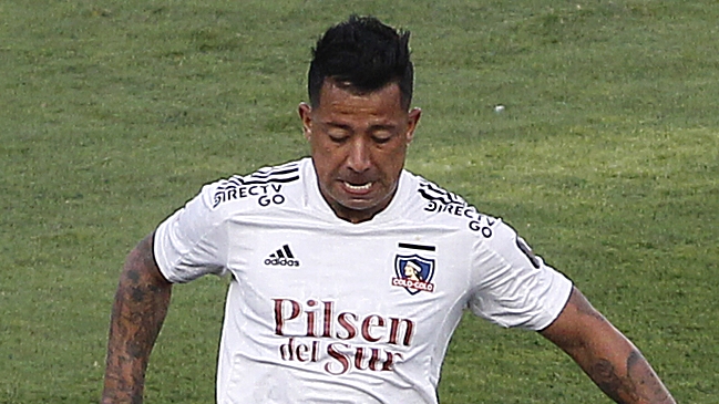 ¿Leonardo Valencia se va de Colo Colo?