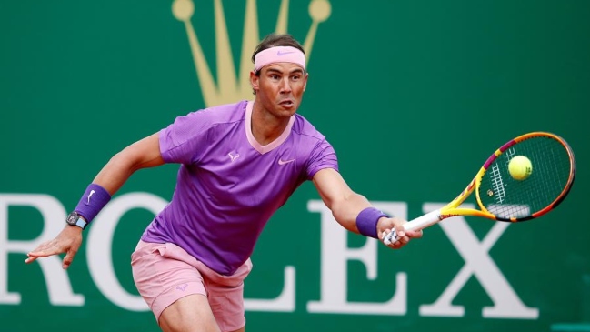 Rafael Nadal comenzó con autoridad su paso por la arcilla de Montecarlo