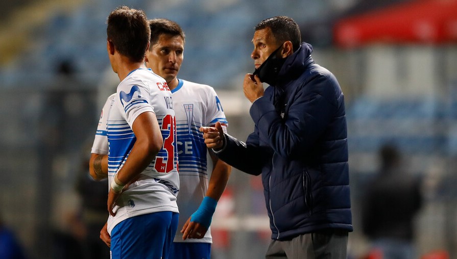 “La Franja”: La UC alista el duelo ante Curicó Unido y comienza a pensar en Copa Libertadores