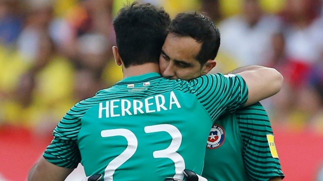 Johnny Herrera: El arquero número uno en la historia de Chile es Claudio Bravo