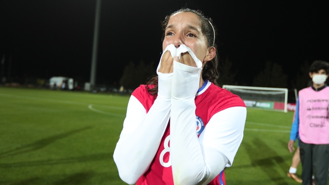 Karen Araya quiere proyectar éxito de la Roja: Falta trabajar con una sub 17 y una sub 20