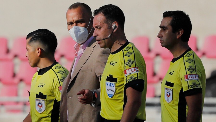 Angelo Hermosilla no arbitrará en la cuarta fecha tras polémico gol anulado a la U