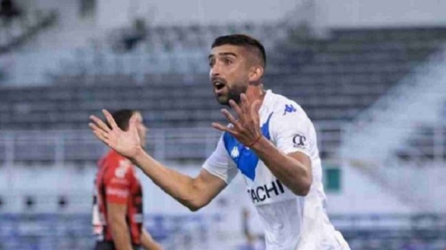 Cerró el libro de pases: Colo Colo inscribió a Emiliano Amor