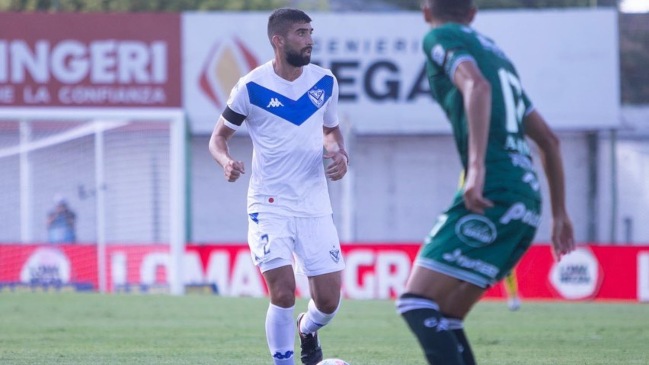 “Chilealbo”: Emiliano Amor llega a solucionar problemas a Colo Colo en su defensa