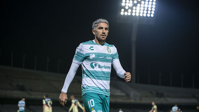 Santos Laguna anunció castigo a Diego Valdés tras ser captado en una fiesta