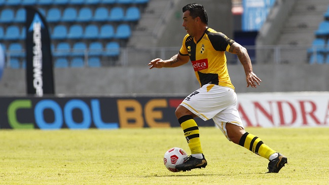 Coquimbo informó lesión de Esteban Paredes en la antesala del duelo ante Barnechea