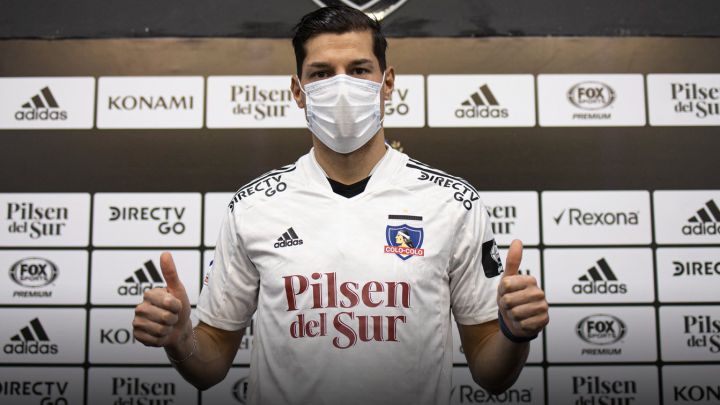 Miiko Albornoz y Leonardo Valencia resaltan en nómina de Colo Colo para enfrentar a Everton