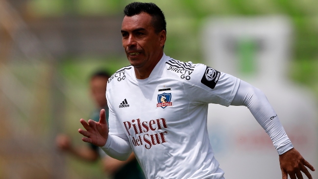 Con imágenes de David Arellano: El saludo de Esteban Paredes a Colo Colo en su aniversario