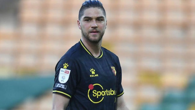 Watford de Francisco Sierralta logró preciado triunfo sobre Norwich en la Championship