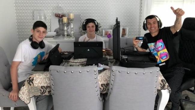 Gary Medel gamer: Me entretiene y me conecto con mis hijos más allá de la distancia